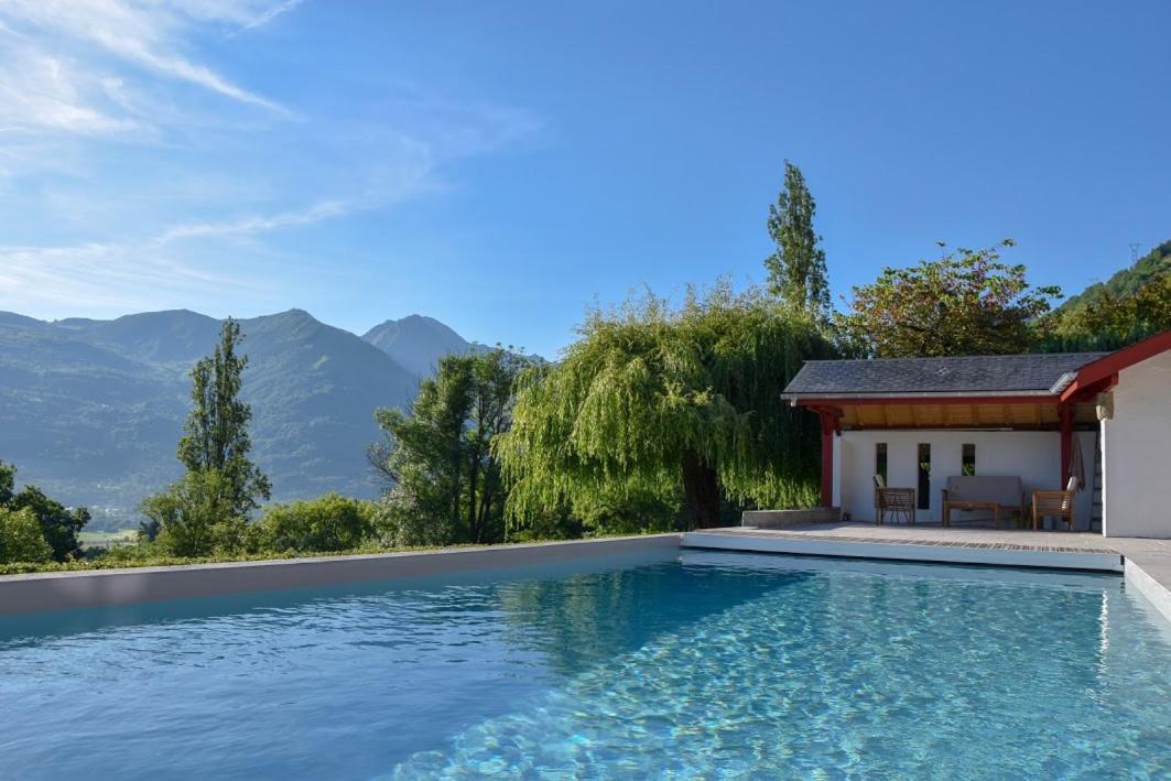 Le Chalet Des Pyrenees St Savin Saint-Savin  Bagian luar foto